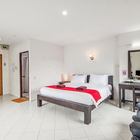 Budget Stars Hotel Чіангмай Екстер'єр фото